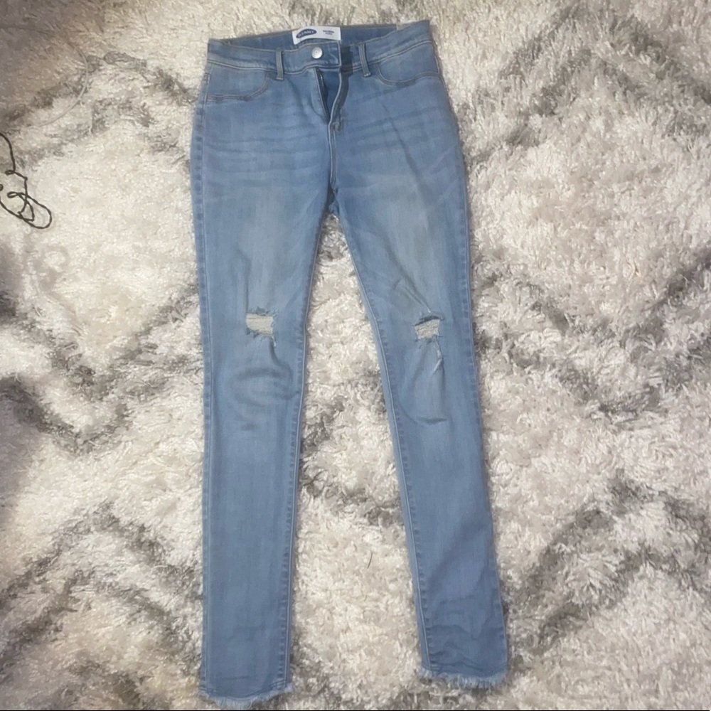 High waisted skinny jeans